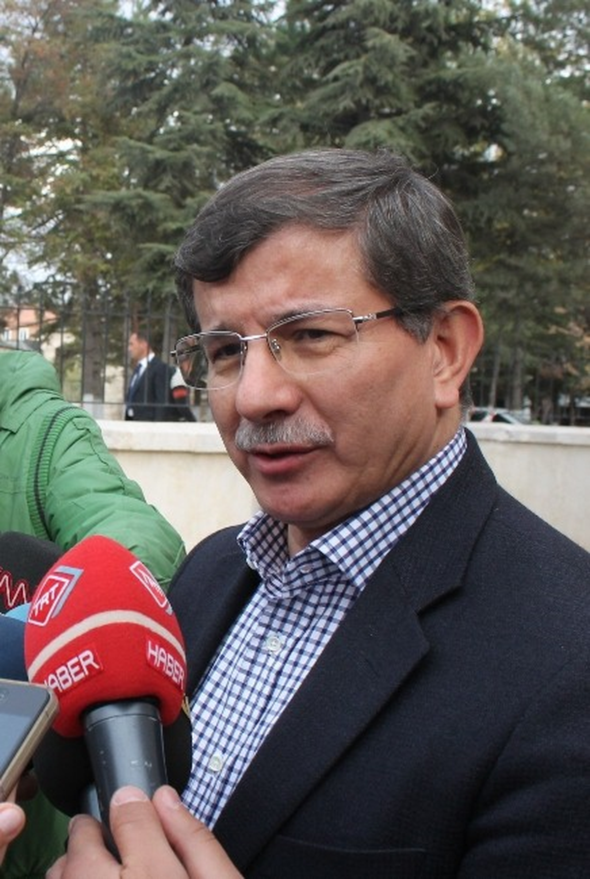 Bakan Davutoğlu\'ndan Suriye Açıklaması