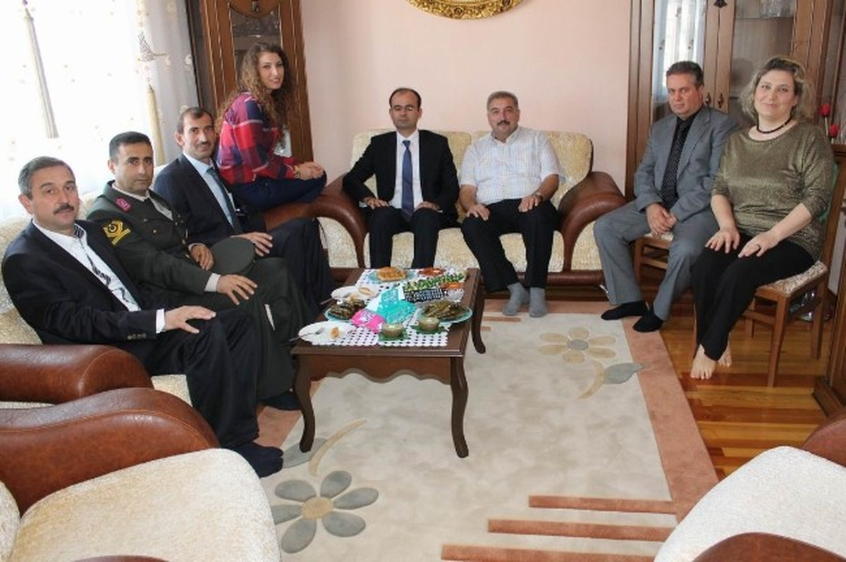 Bayramda Şehit Aileleri Unutulmadı