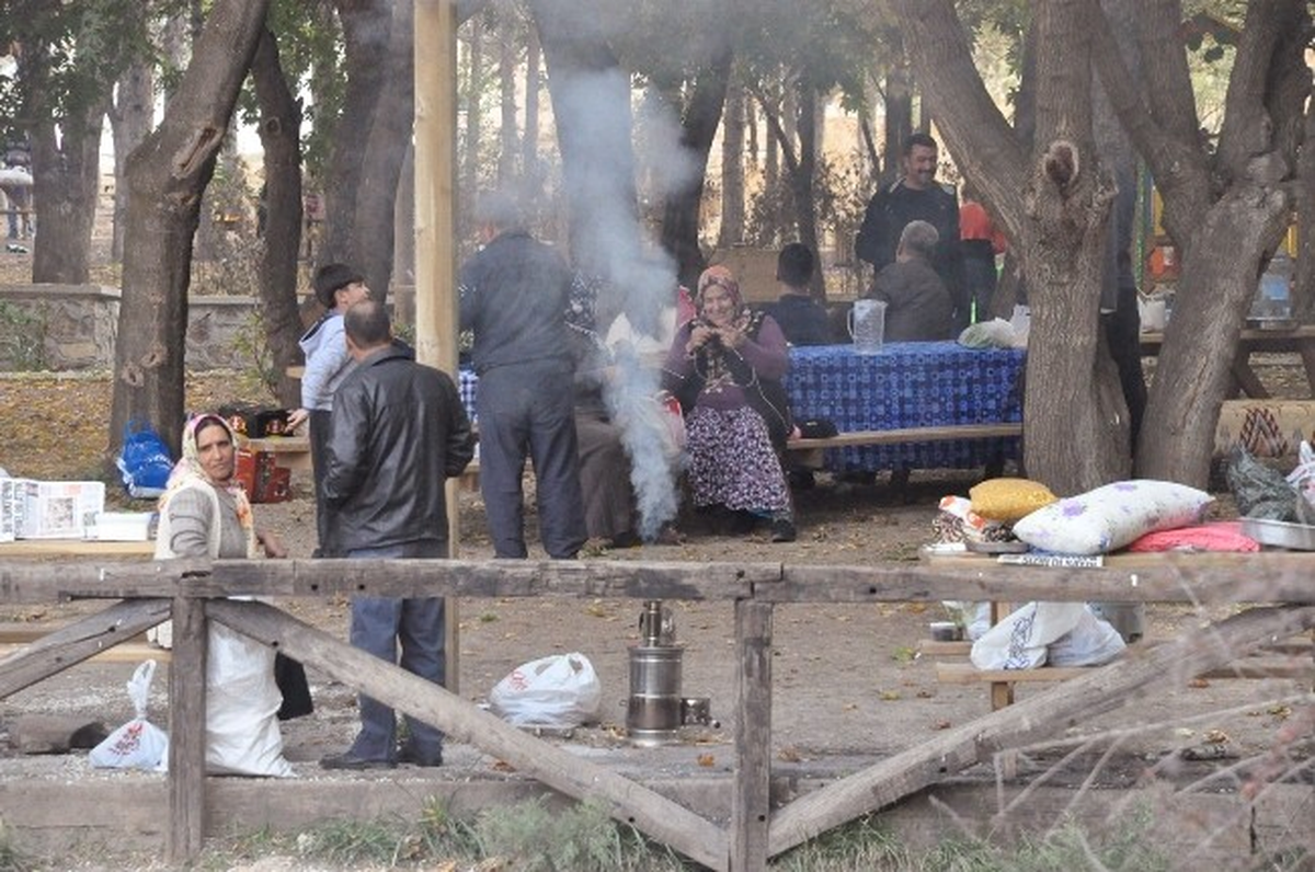 Bayramın Üçüncü Gününde Vatandaşlar Piknik Keyfi Yaptı