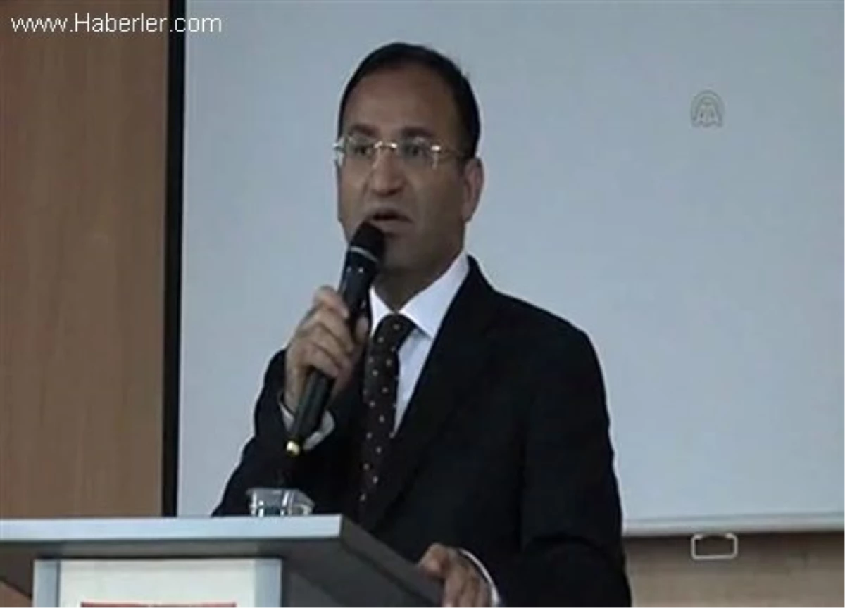 Bozdağ: ''Geleceğe dair millete umut veren bir muhalefet yok'