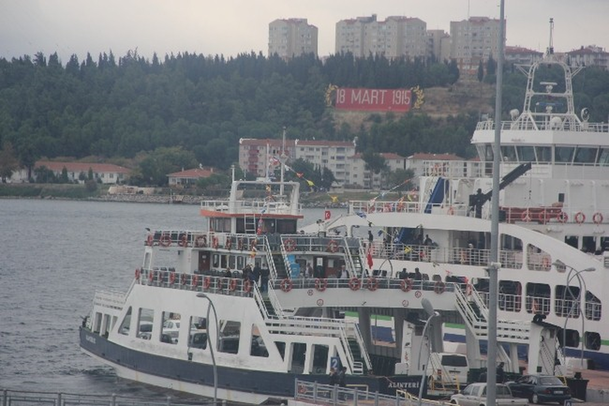 Çanakkale Boğazı\'nda Fırtına