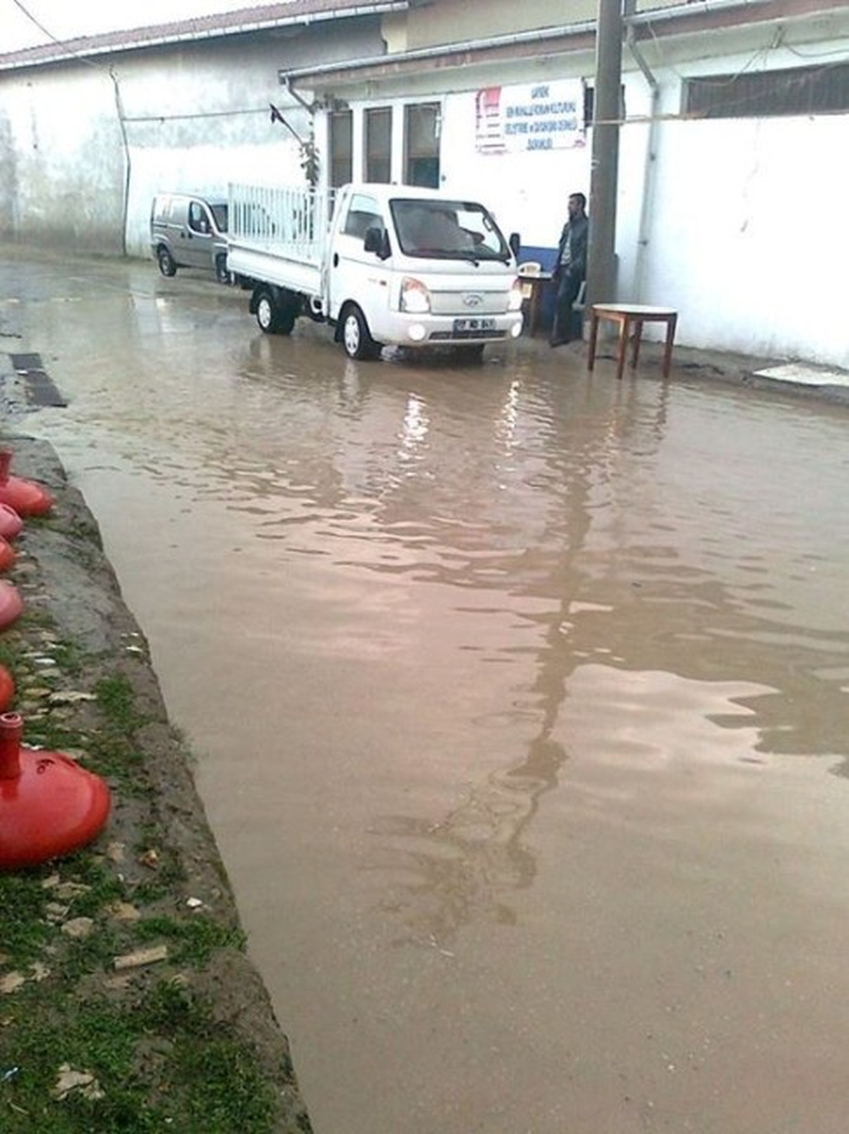 Çanakkale\'de Fırtına ve Sağanak Yağmur