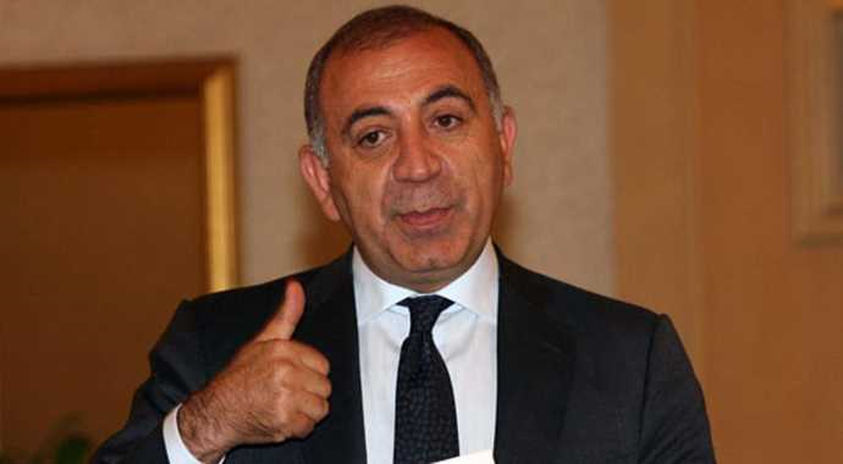 CHP\'li Tekin\'den Bağış\'a: O Konular Senin Boyunu Aşar