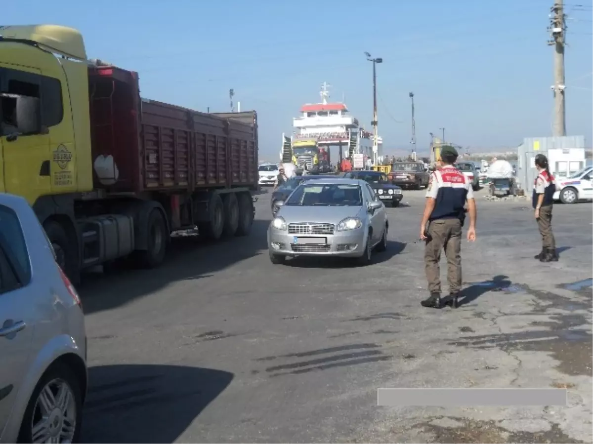 Jandarma\'dan Bayram Mesaisi