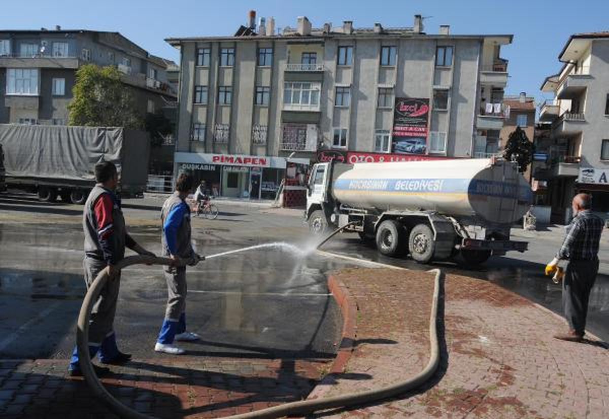 Kayseri\'de Kurban Derilerini Vakıf ve Dernekler Kaptı