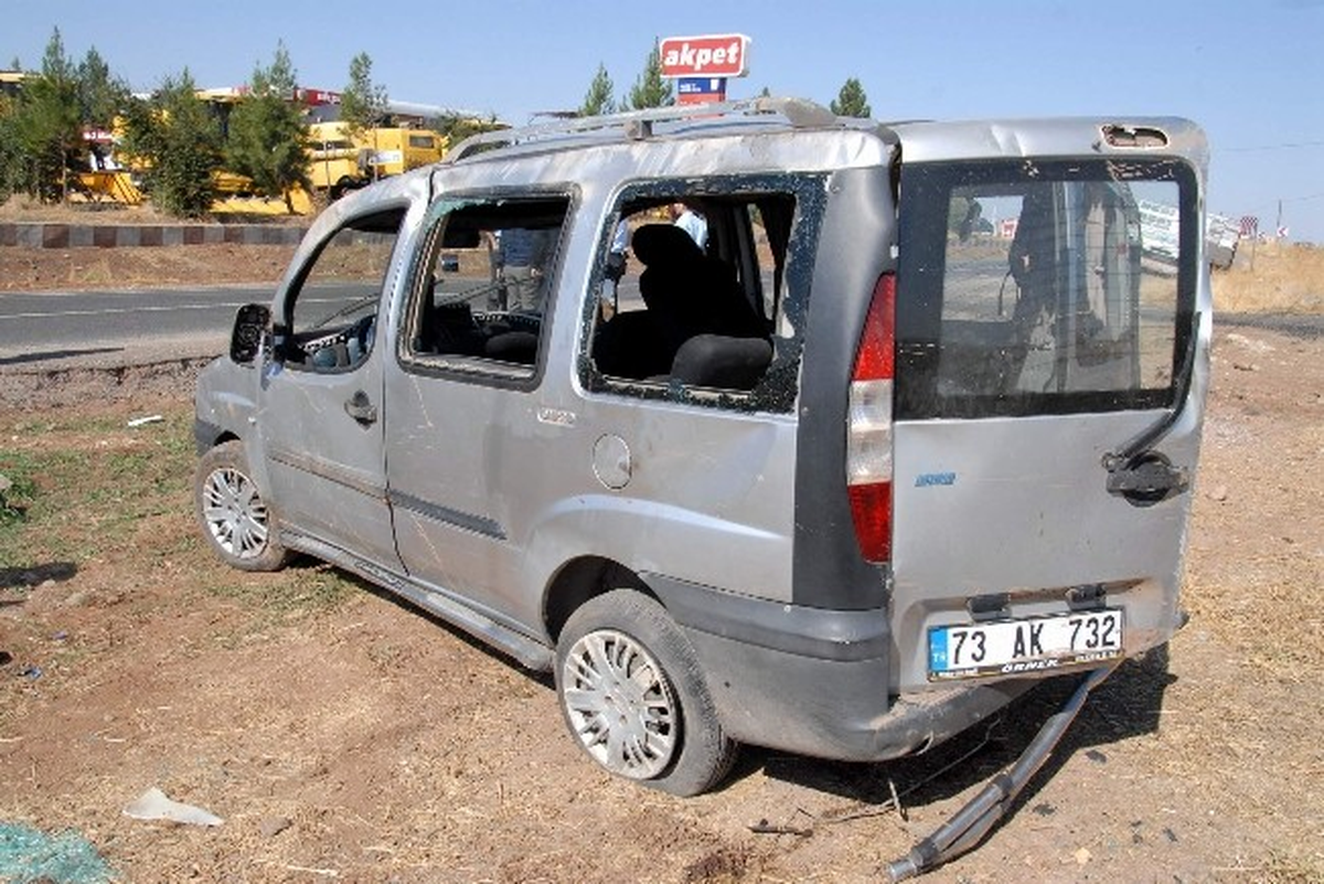 Siverek\'te Trafik Kazası: 5 Yaralı