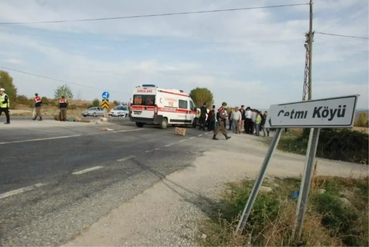 Taşköprü'de Kaza: 4 Yaralı