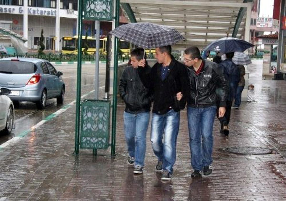 Düzce\'de Sağanak Yağış