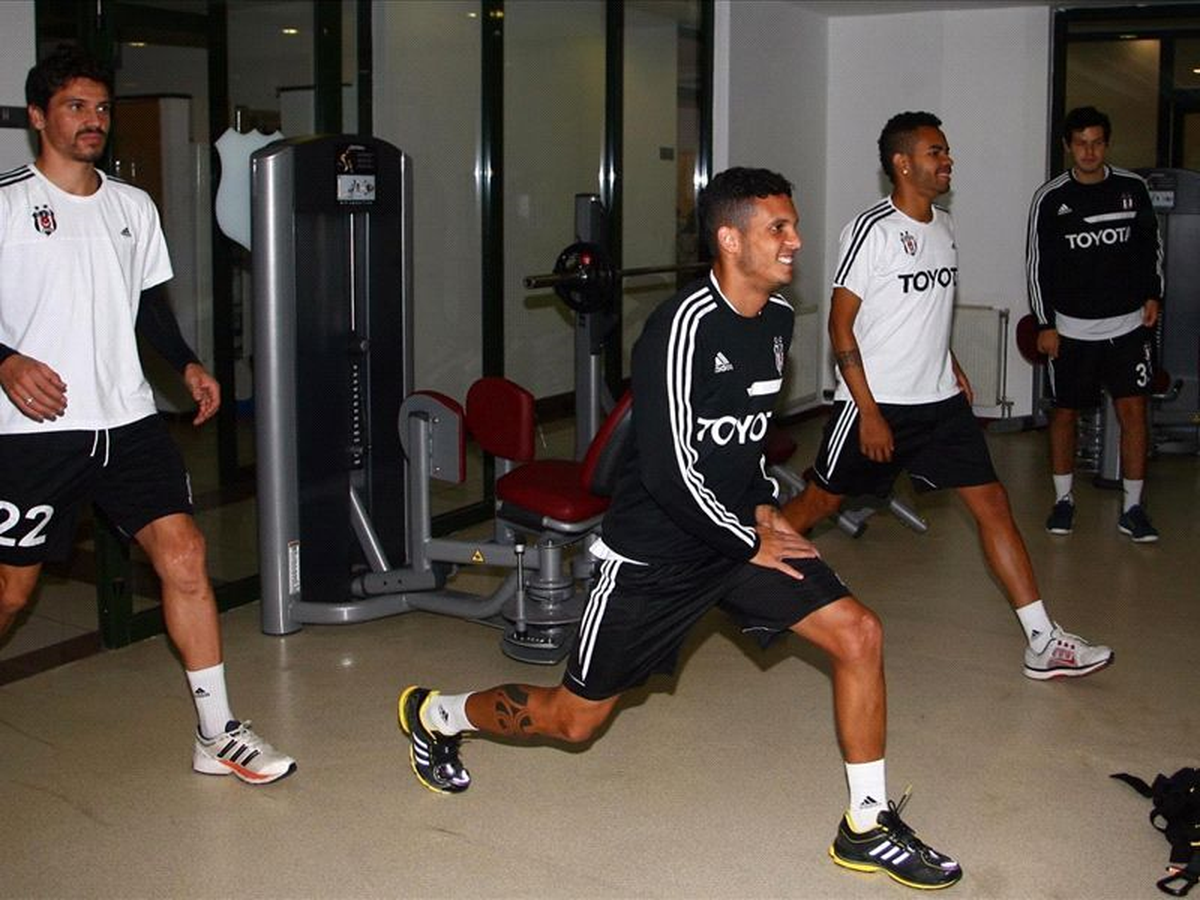 Beşiktaş\'ta Çaykur Rizespor Maçı Hazırlıkları