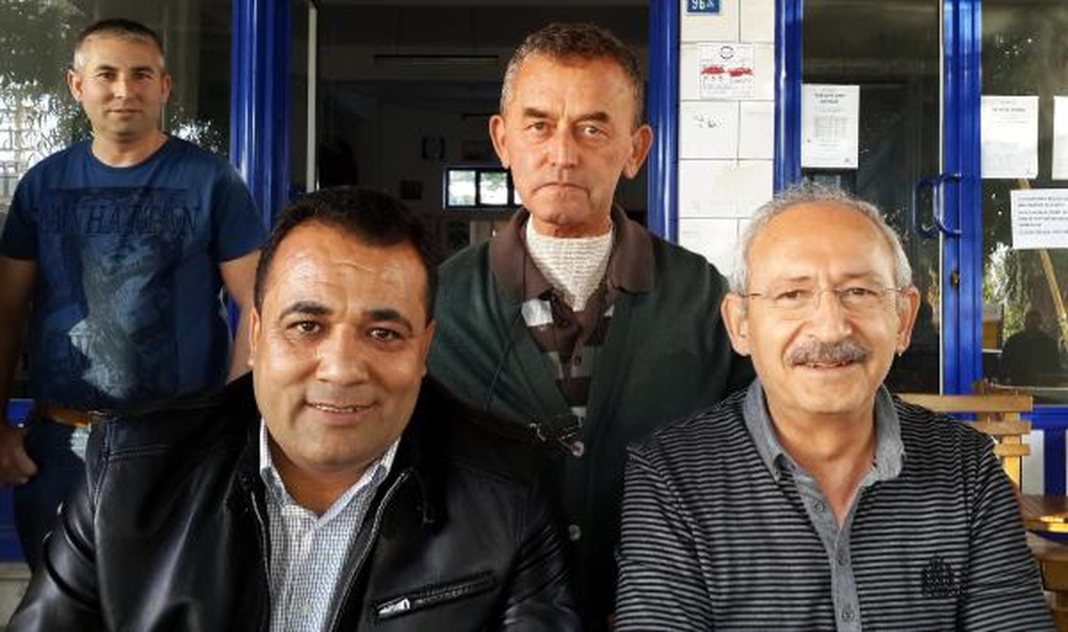 Kılıçdaroğlu Bodrum\'da Kahvehaneye Sürpriz Yaptı