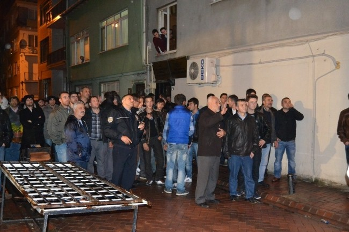 Kocaeli\'de Ev Yangını