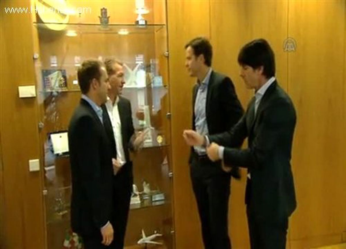 Löw\'ün sözleşmesi uzatıldı