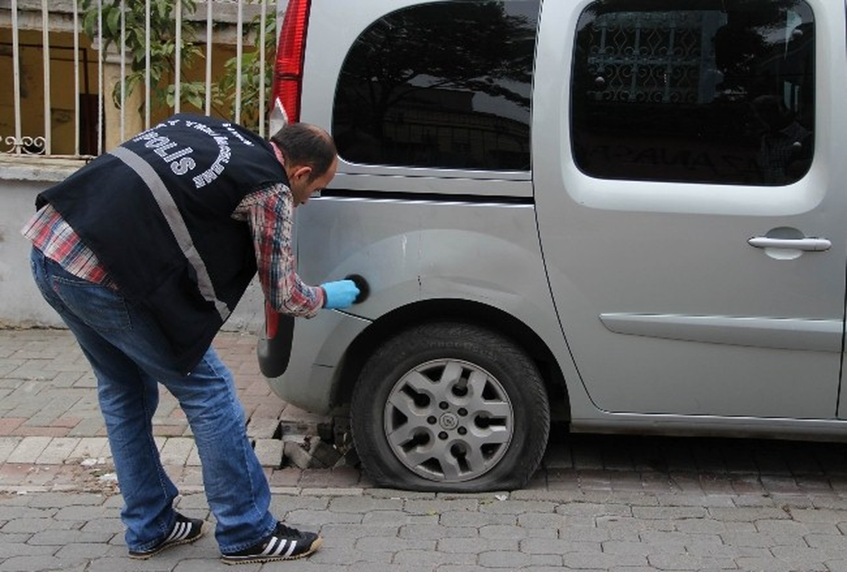 Samsun\'da Bir Kişi 17 Aracın Lastiklerini Kesti