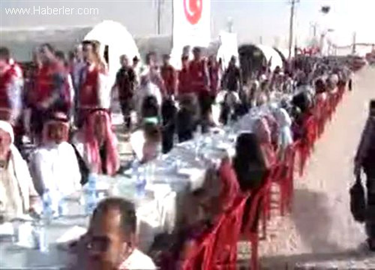 Şanlıurfa 2 \'Zalim Yönetim Çocuklara Oyuncak Değil Bomba Dağıtıyor\'