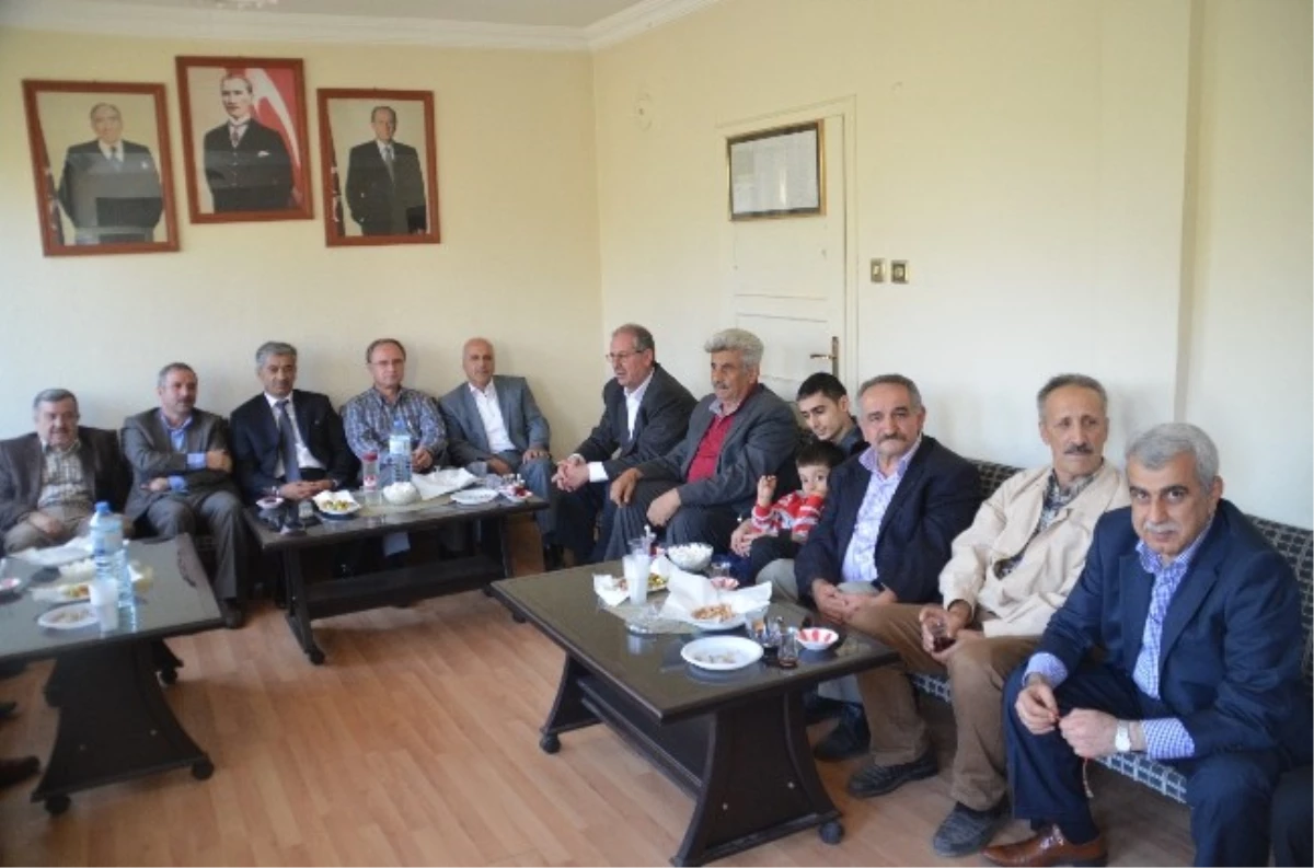 Tosya\'da MHP İlçe Teşkilatı Bayramlaştı