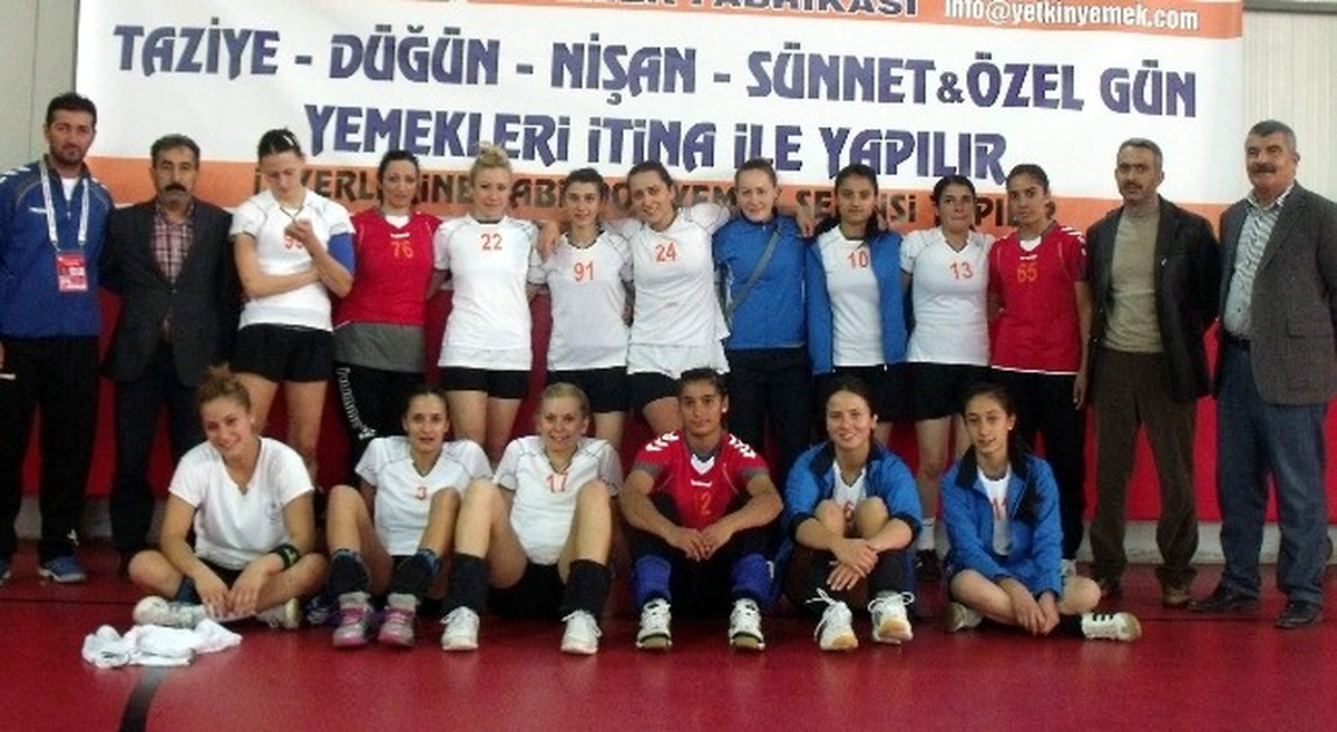 Vanlı Sultanlar Liderliklerini Sürdürüyor