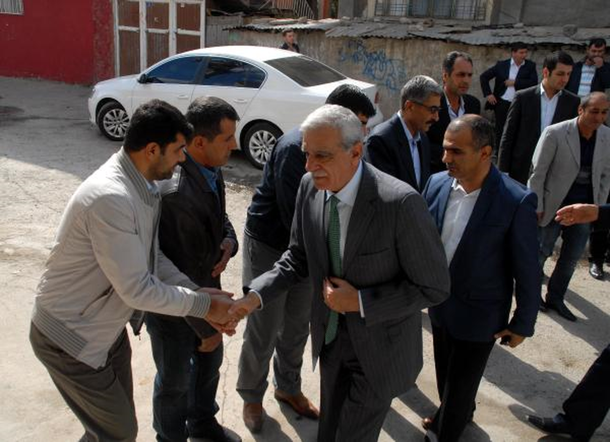 Ahmet Türk: Öldürmek Adamlık Değildir