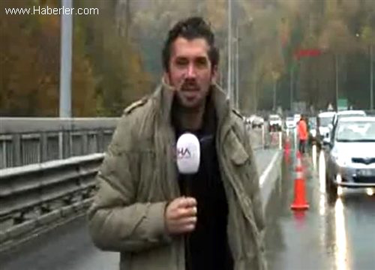 Bolu Dağı\'nda Yağmurda Kayan 7 Araç Birbirine Girdi
