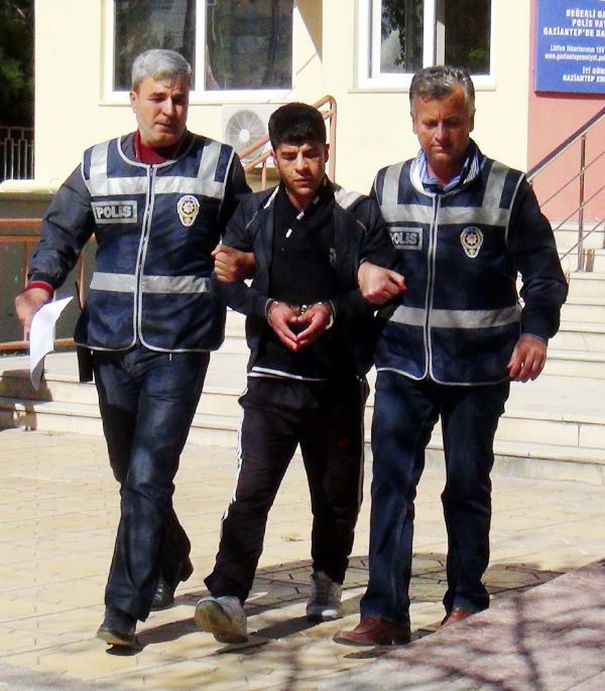 Dayı- Yeğen Kavgası: 2 Ölü (2)