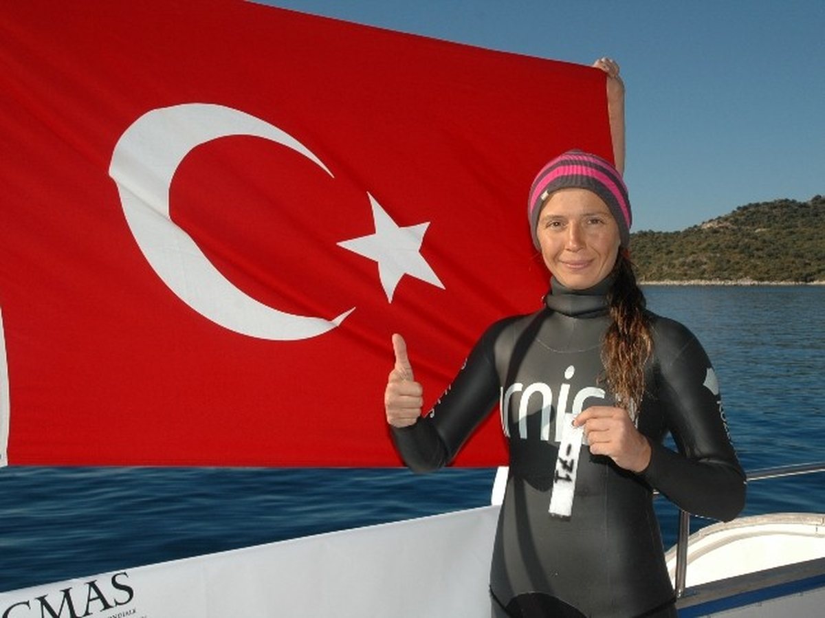 Derya Can\'dan İkinci Dünya Rekoru