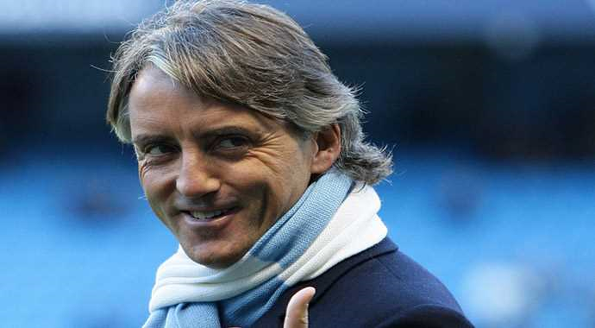 Mancini,Türk Telekom Arena\'da İlk Kez Taraftarlarla Buluştu