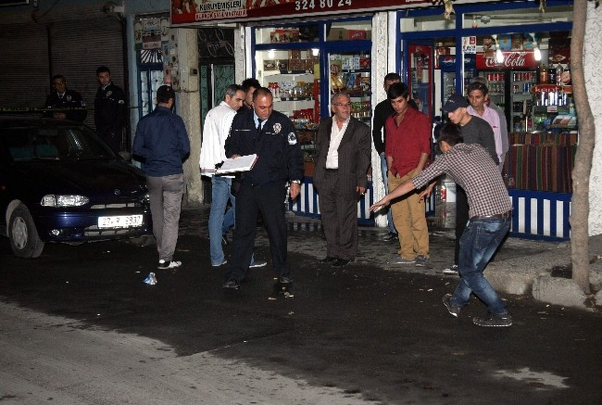 Gaziantep\'te Silahlı Kavga: 1 Ölü 1 Yaralı