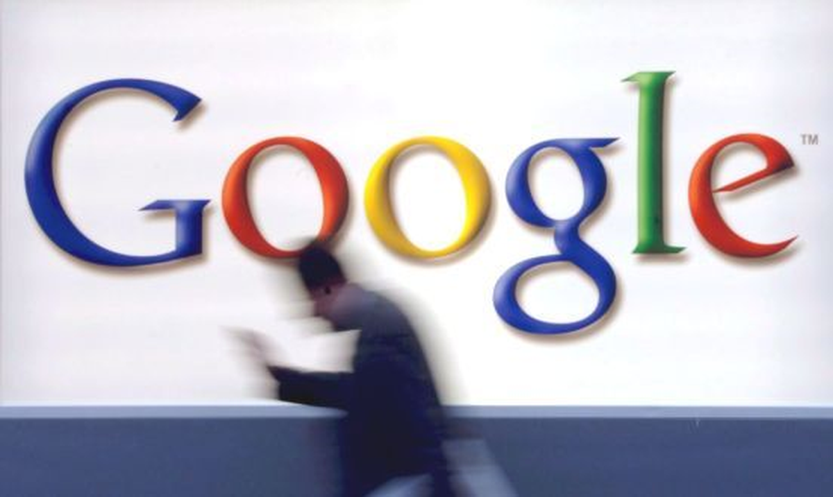 Google Hisseleri İlk Defa Bin Doları Geçti