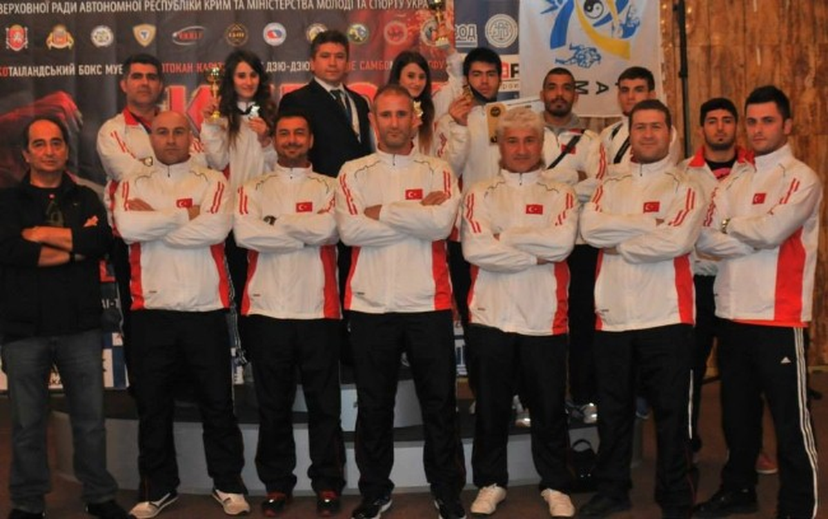 Jiu Jitsu\'da Dünya Şampiyonluğu ve 6 Madalya