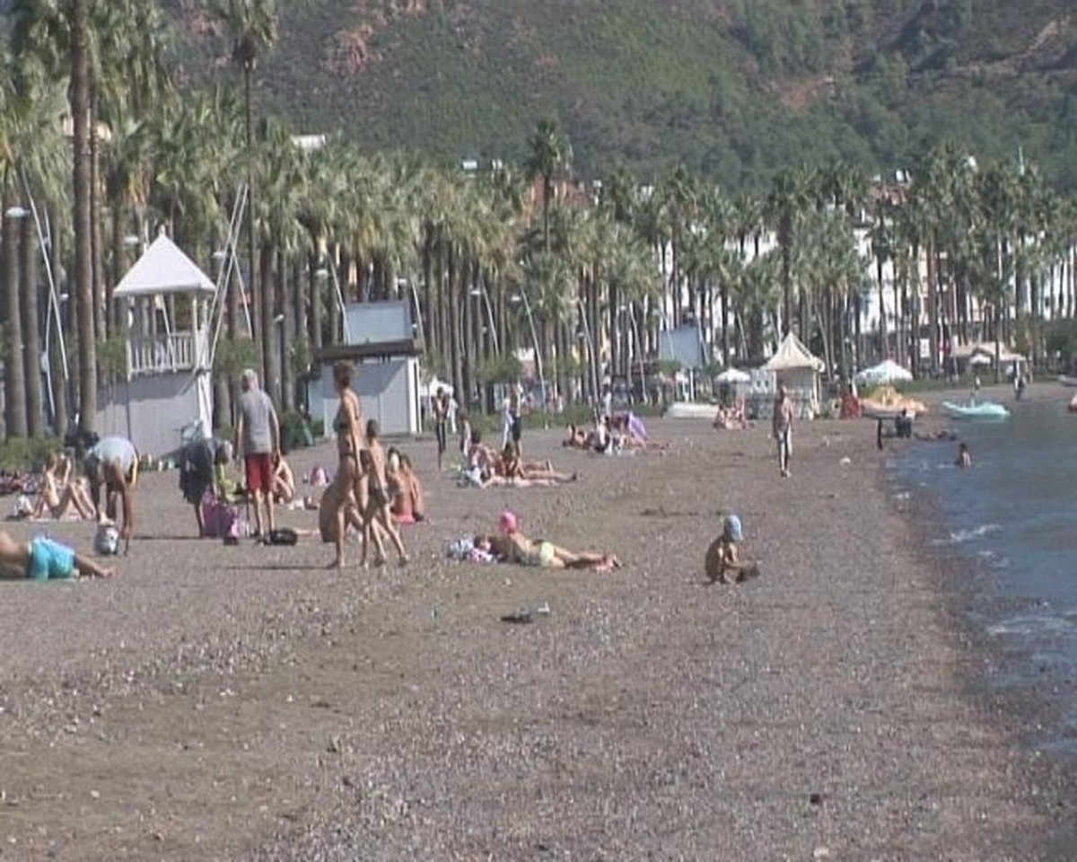 Marmaris\'te Yaz Bitmedi