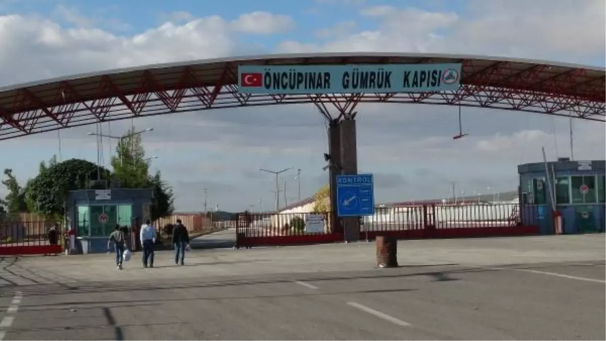 Öncüpınar\'da Sessiz Bekleyiş