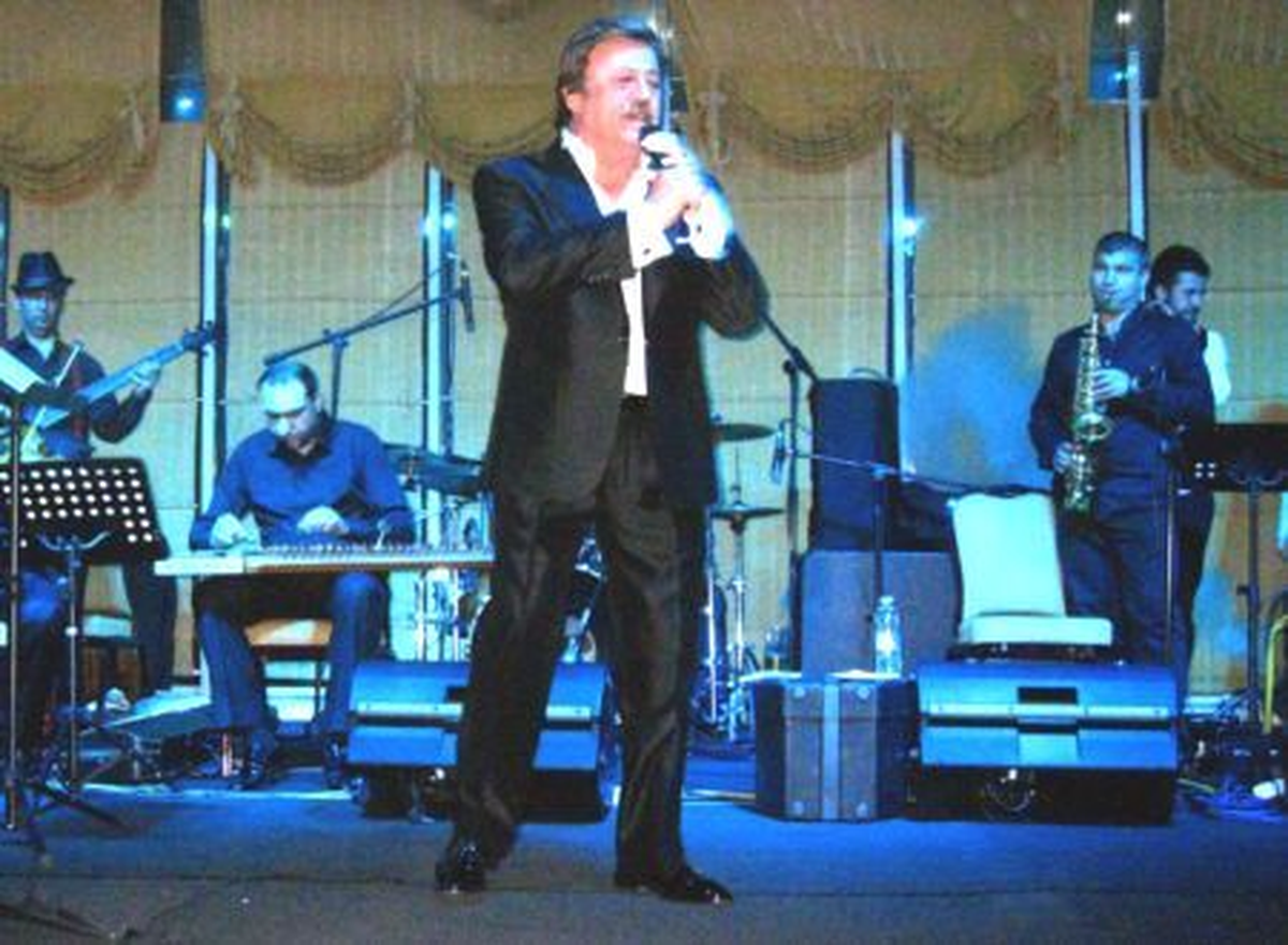 Selami Şahin, Kemer\'de Konser Verdi