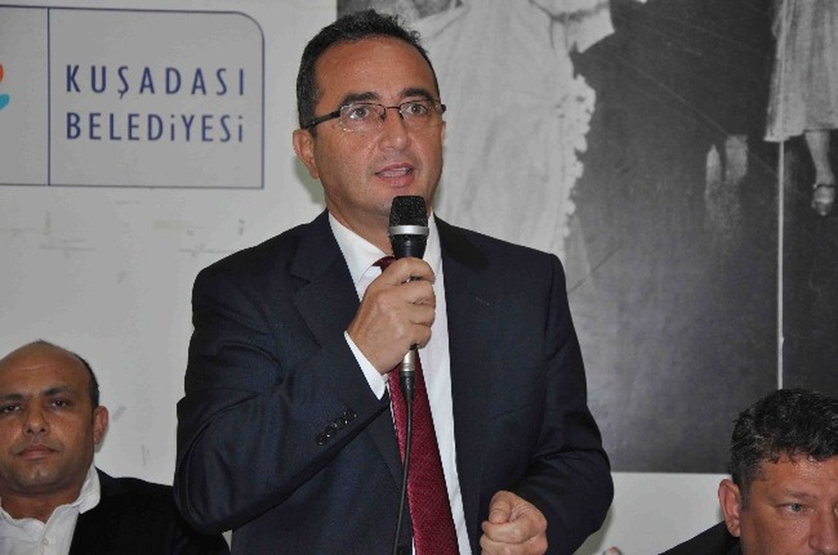 Tezcan\'dan Aday Adaylığı Süreciyle İlgili Değerlendirme