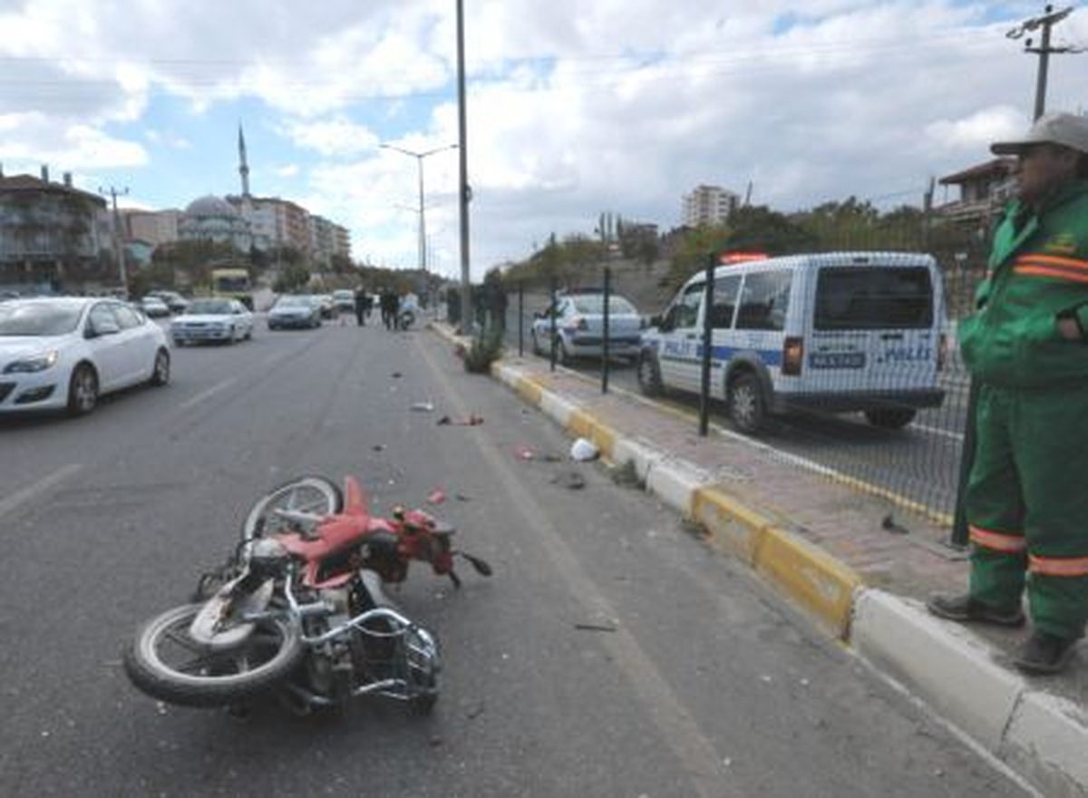 Uşak\'ta Trafik Kazası: 1 Ölü