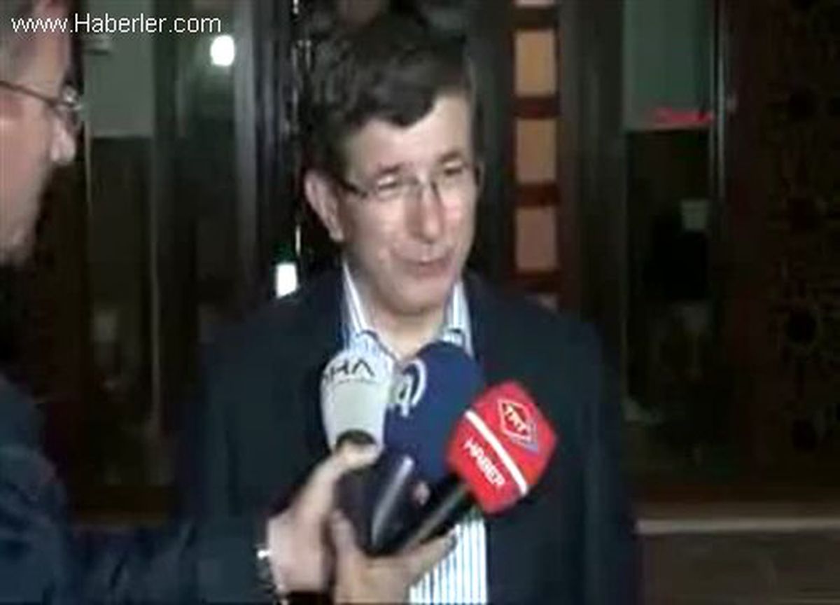 Dışişleri Bakanı Davutoğlu: "Çifte Bayram Yaşadık"