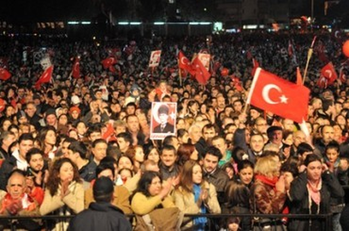 Dünyanın En Büyük Atatürk Portresini Oluşturacaklar