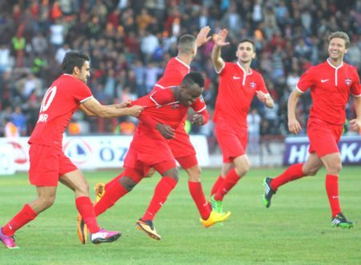 Futbol: Spor Toto Süper Lig