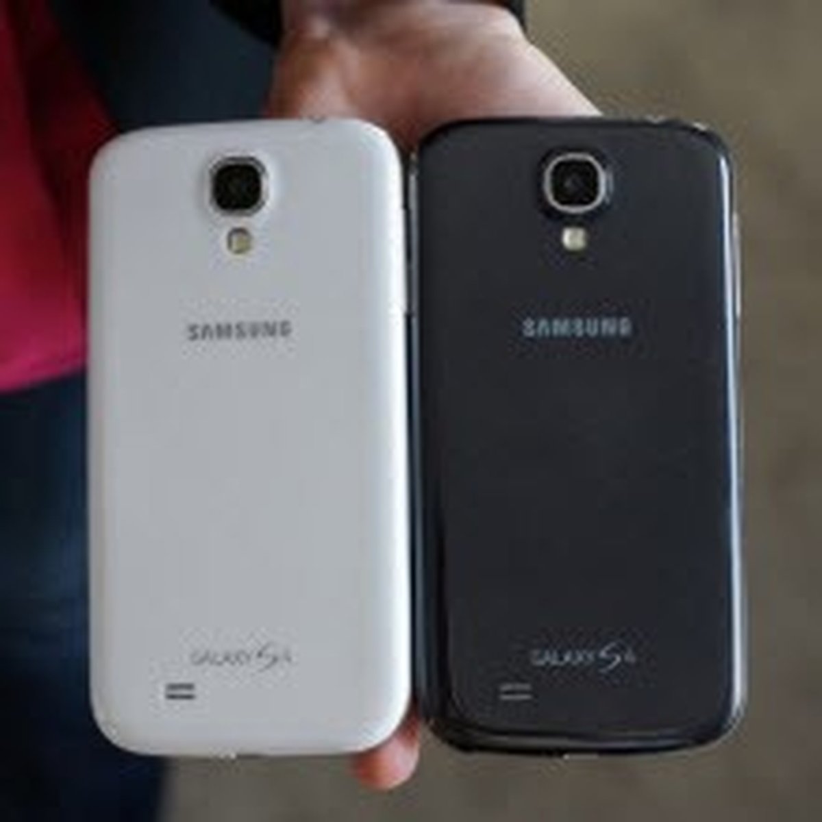 Galaxy S4 mü, iPhone 5S mi?