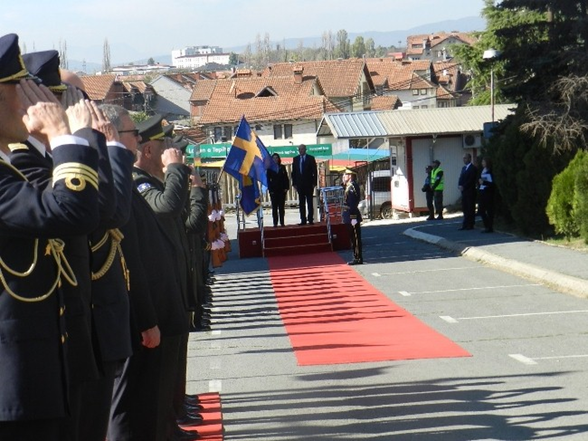 İsveç Askerleri Kosova\'dan Ayrılıyor