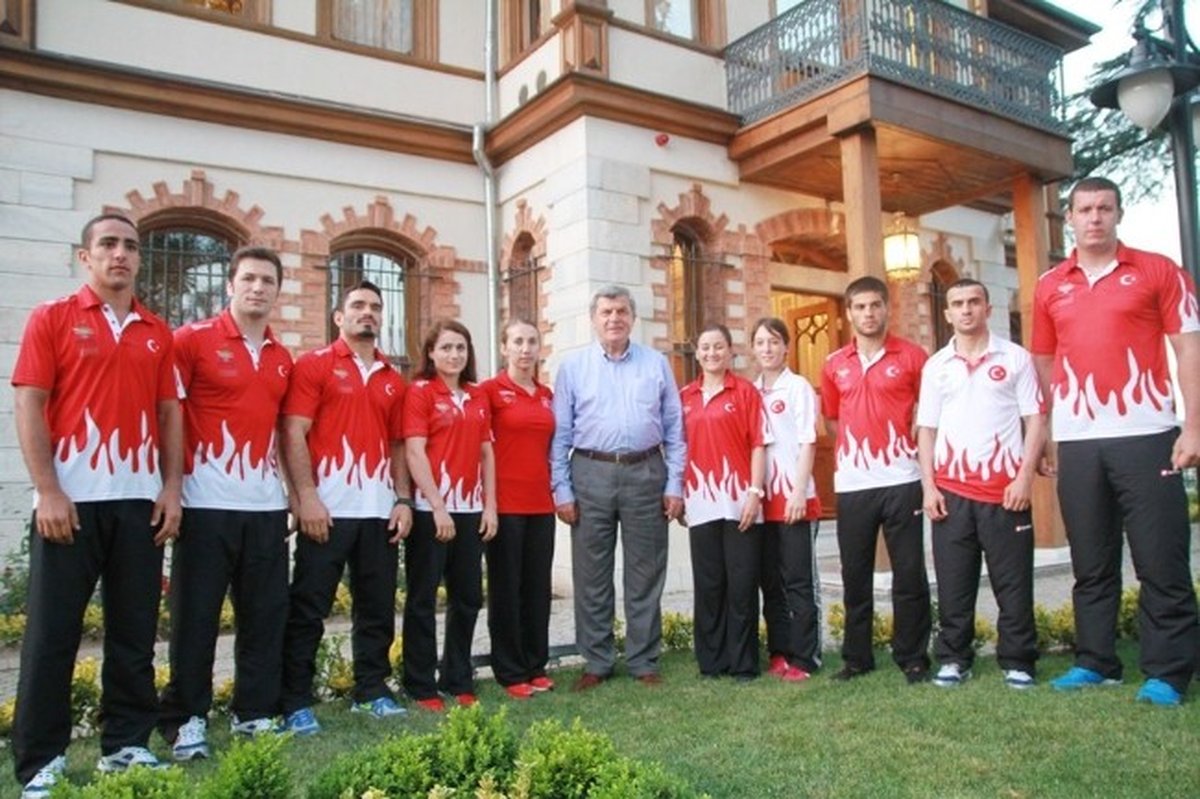 Kağıtspor 235 Derece Kazandı