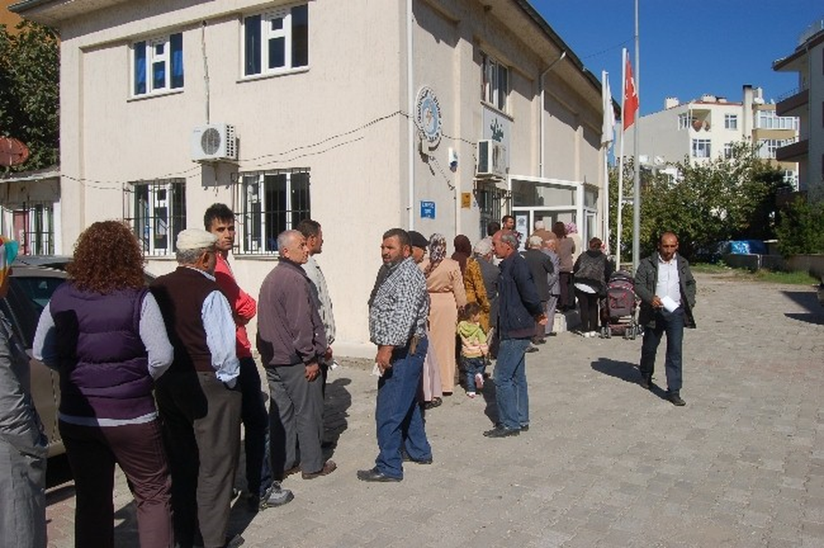 11 Bin Kişiye 1 Memur Bakıyor
