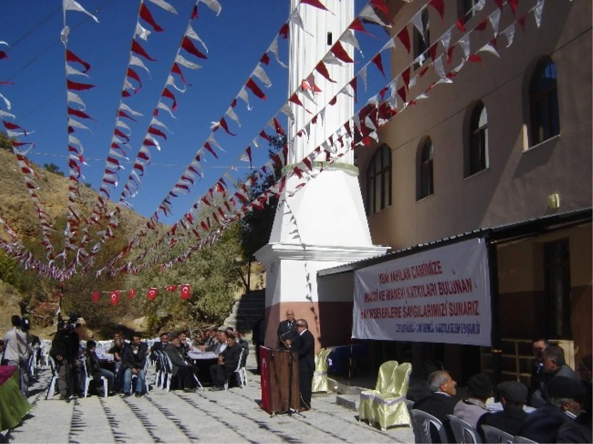 Cecimli Köyü Camii İbadete Açıldı