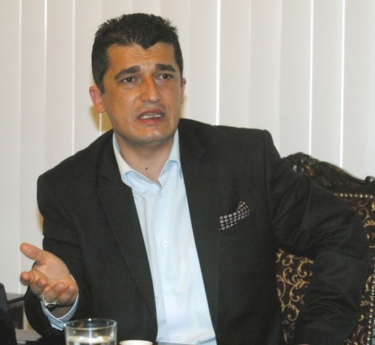 Des: Demokratik Eğitim Sistemi, Dershanelerin Zorla Kapatılması Mümkün Değil