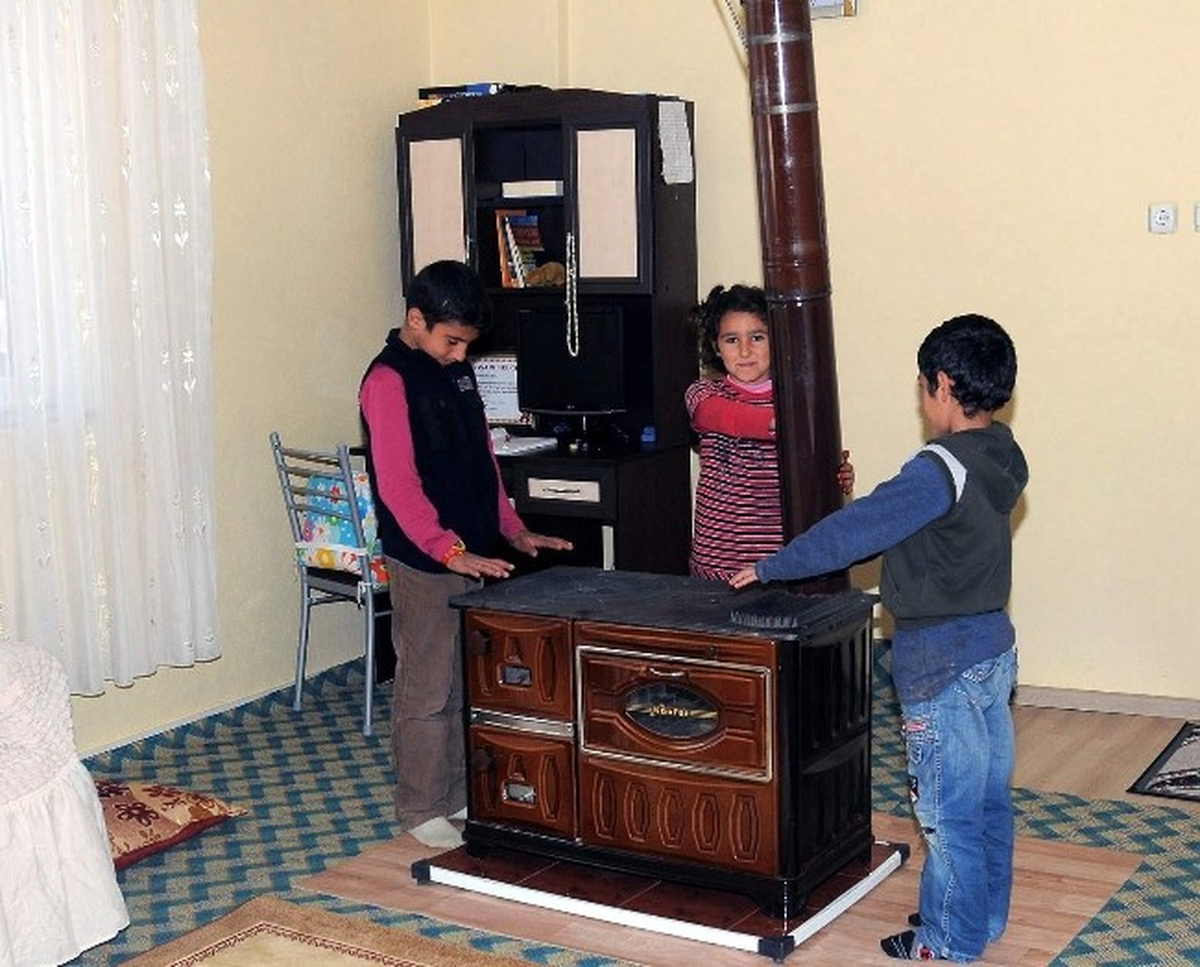 Havalar Soğudu, Sobalar Kuruldu