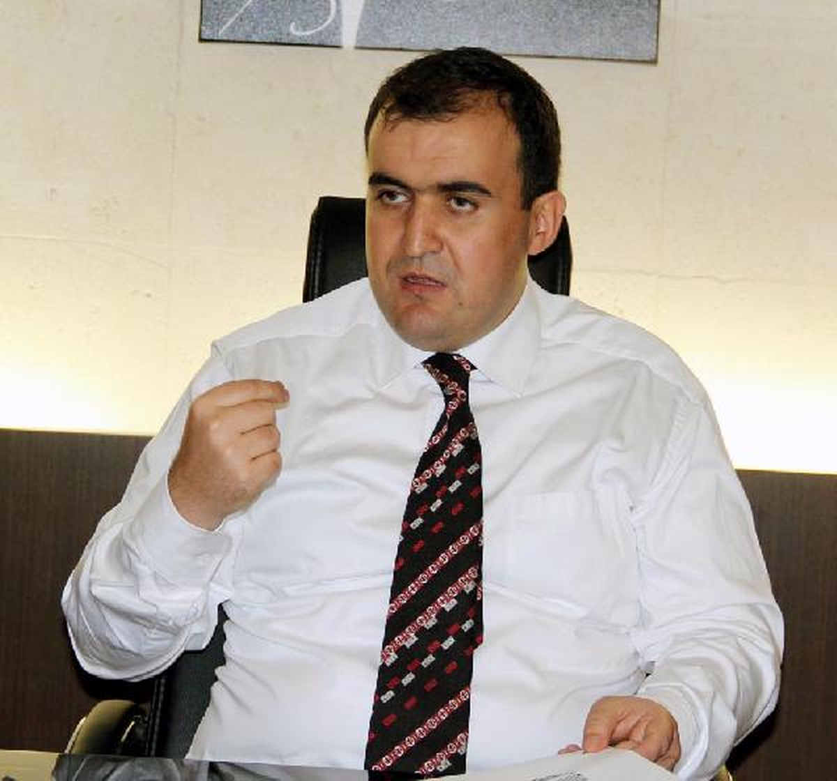 Midyat Kaymakamı, Sbs ve Lys Birincilerine Otomobil Verecek
