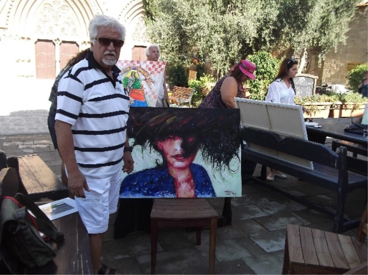 Ressam Akan, Kuzey Kıbrıs Sanat Çalıştayına Katıldı
