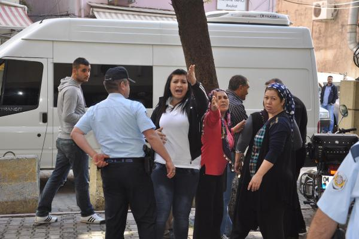 Sokaktaki Çocuk Kavgası Adliyede de Devam Etti