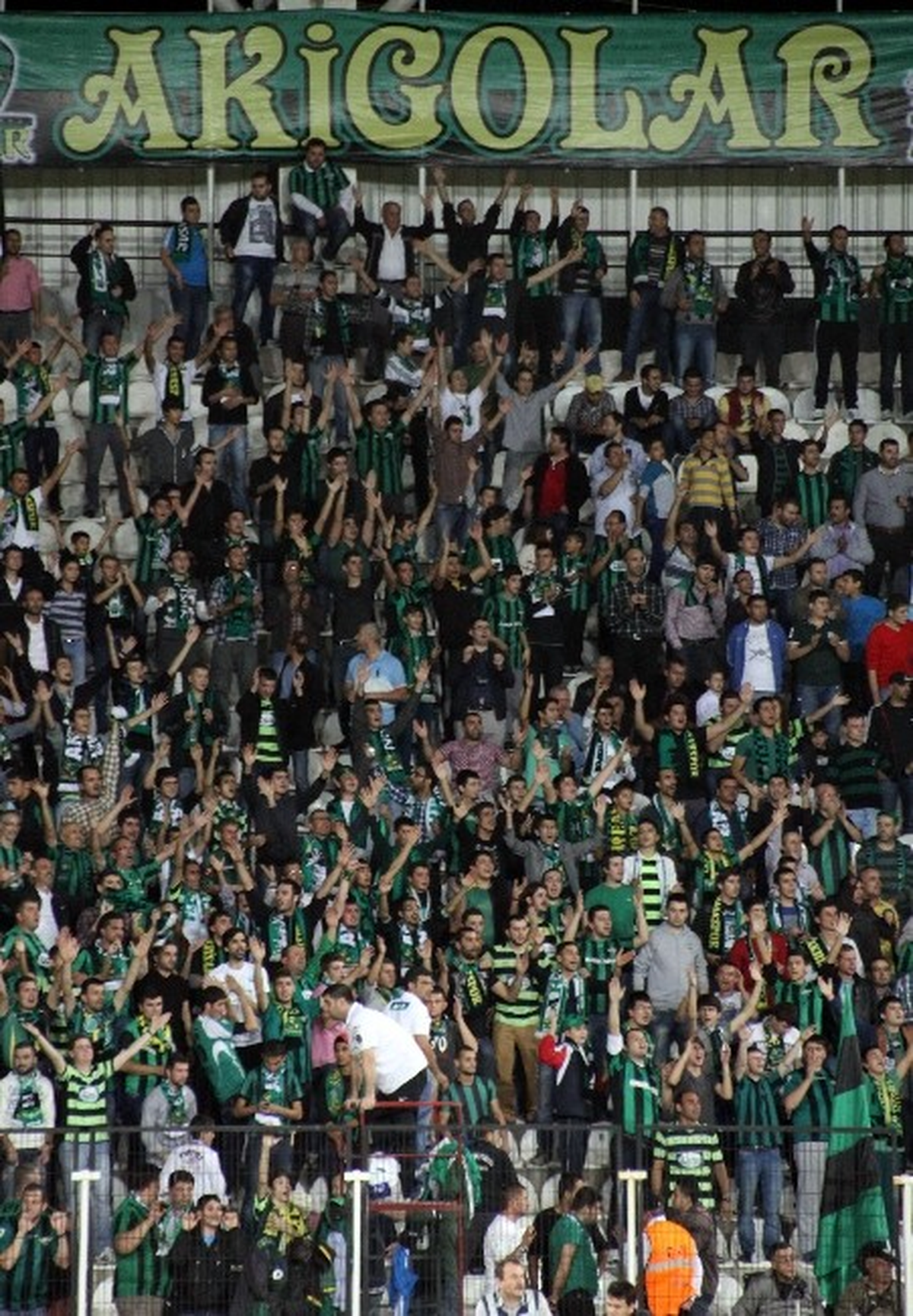 Akhisarspor-Beşiktaş Maçında Üst Düzey Güvenlik Önlemi