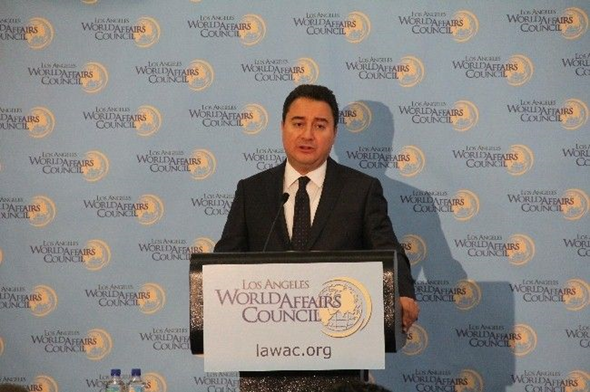 Babacan, Los Angeles Dünya İş Konseyi\'ne Hitap Etti