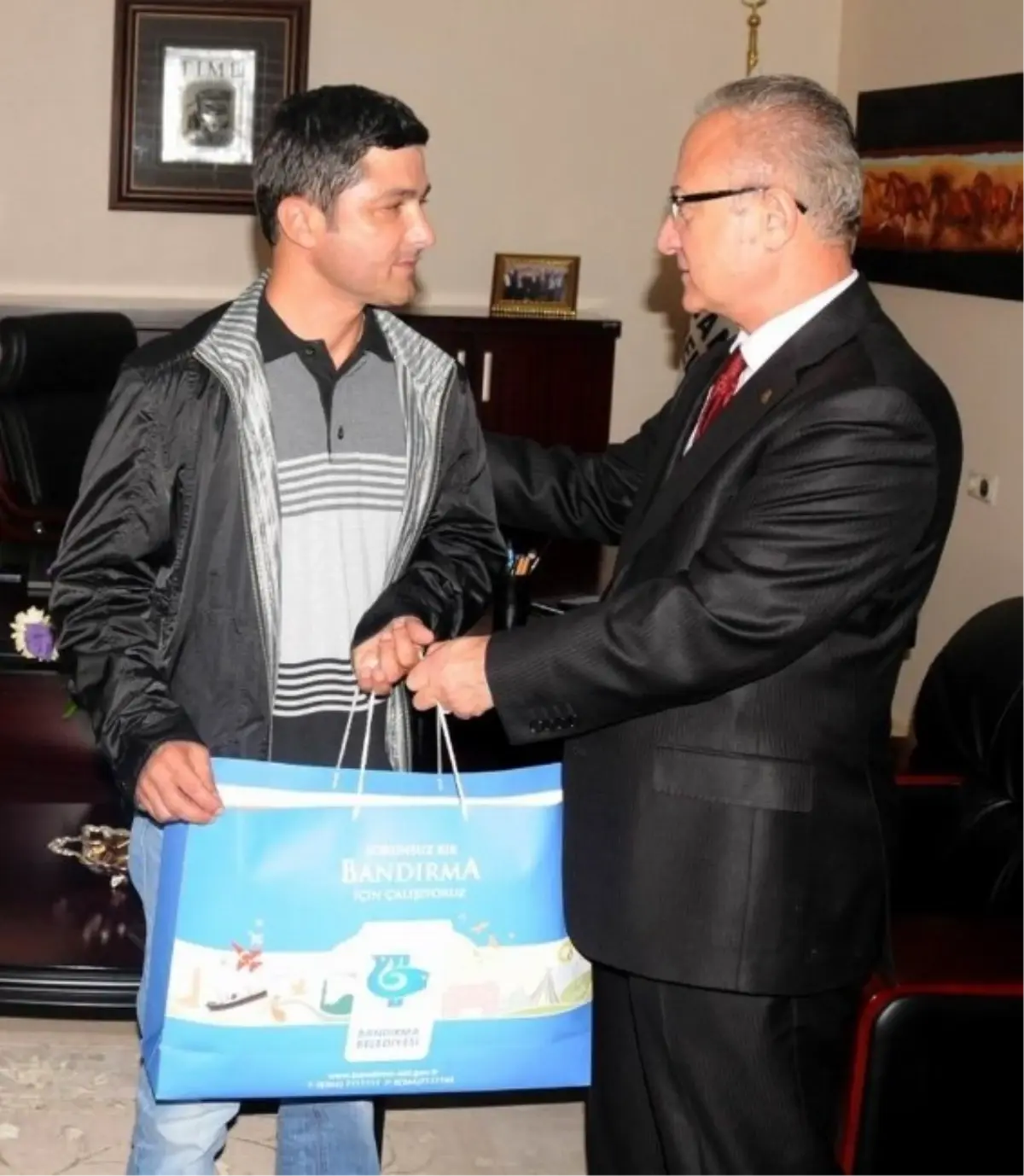 Bandırma Belediyesi'nden Eğitime Destek