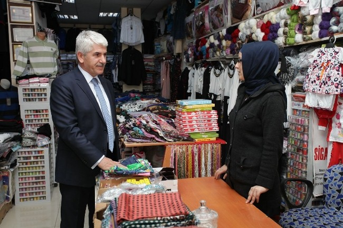 Odunpazarı Belediye Başkanı Esnafı Ziyaret Etti